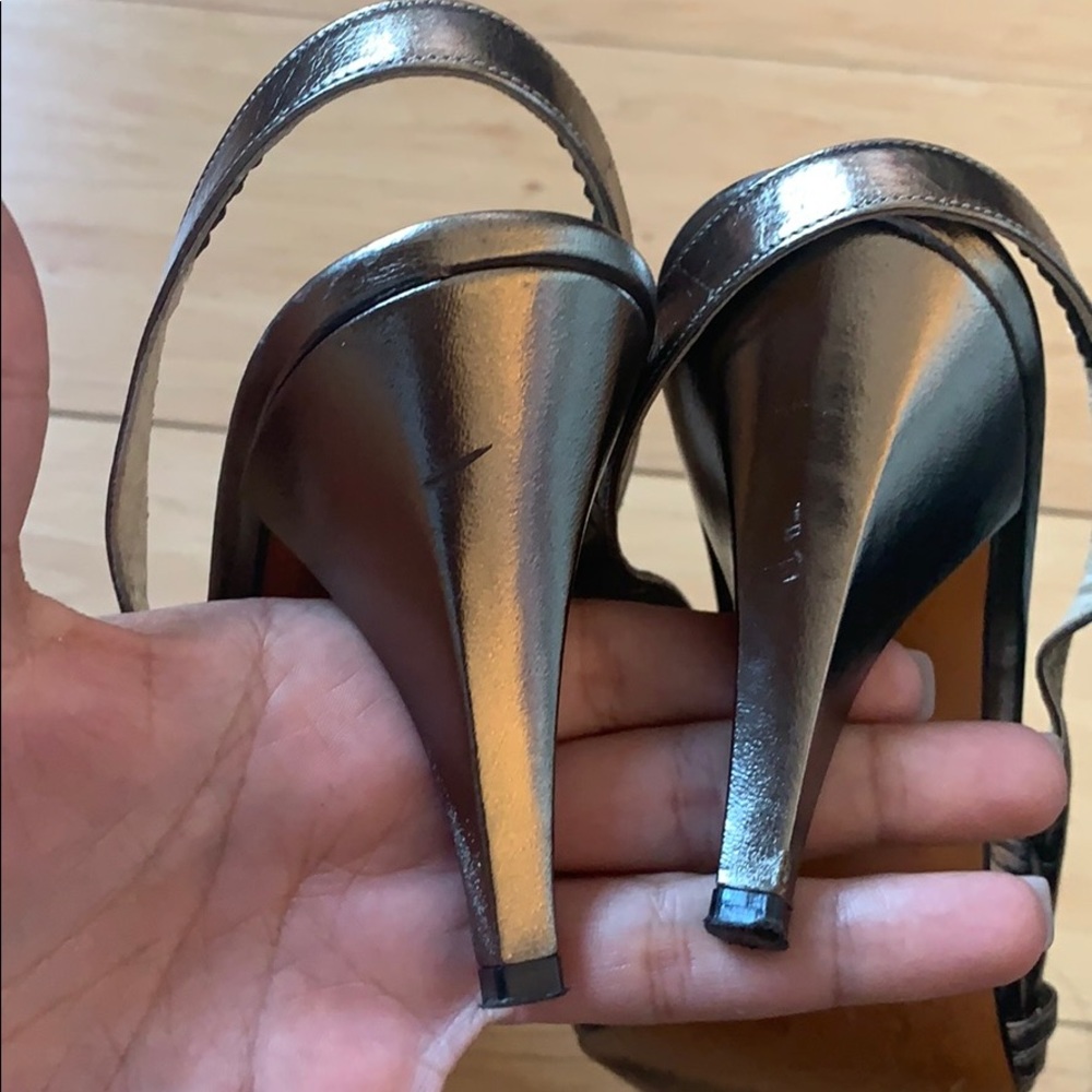 Christian Dior silver slingback heels - Picture 5 of 7